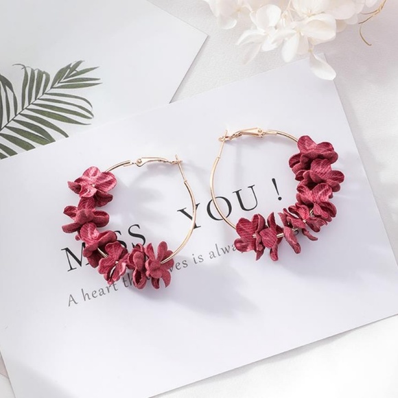 ❤️️NEW UNIQUE Flower Hoop Handmade Earrings PN33 - Picture 3 of 3